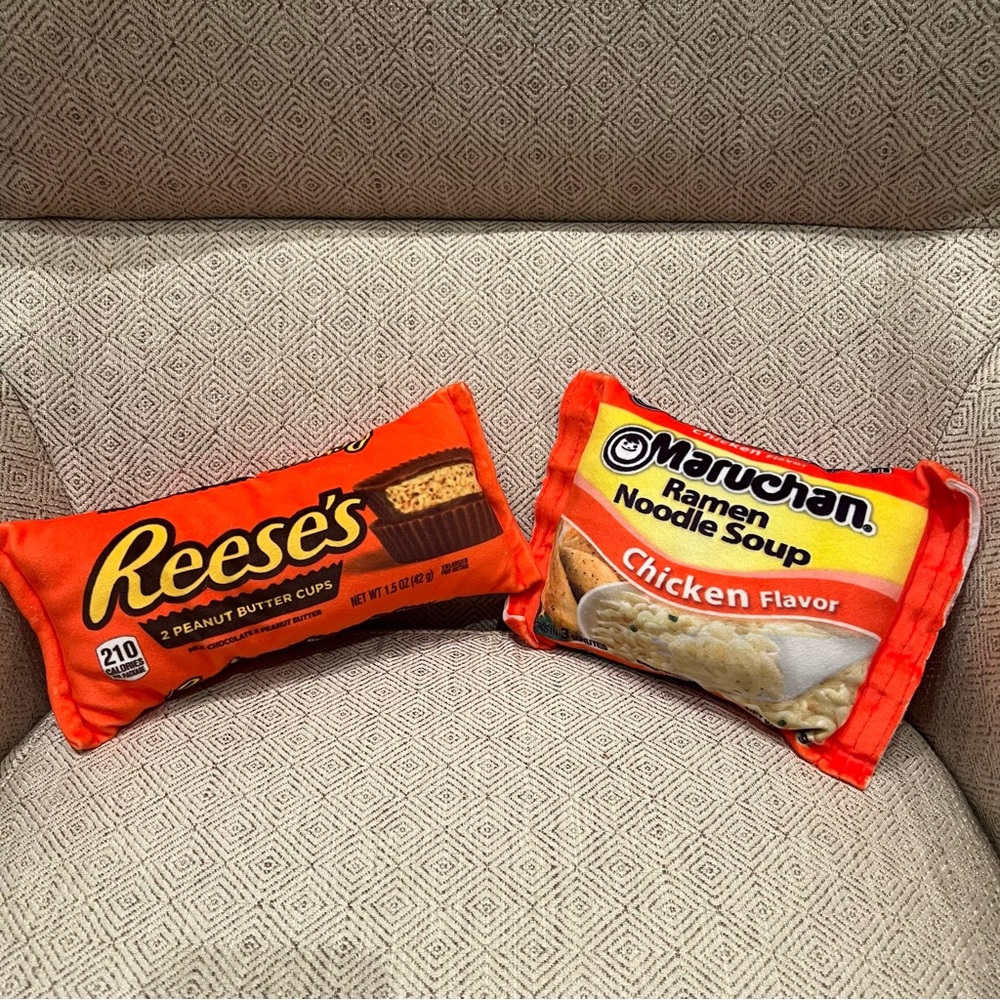 Reese's Peanut Butter Cup Package Candy Bar Plush Small Pillow And Ramen